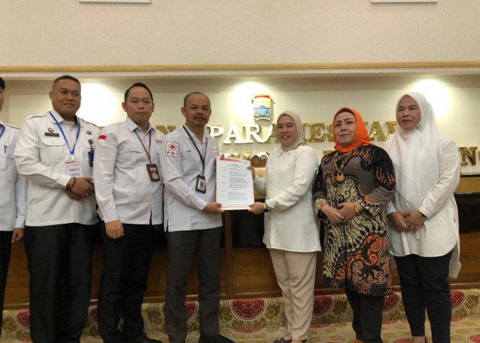 Istri Ratu Dewa, Nahkodai PMI Palembang Janji Kembalikan Marwah Organisasi