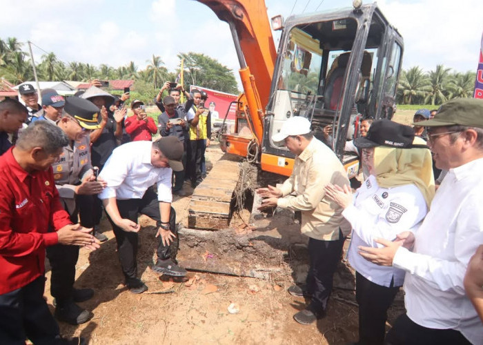 Bupati Banyuasin Askolani Realisasikan Janji Politik dengan Pembangunan Infrastruktur Jalan