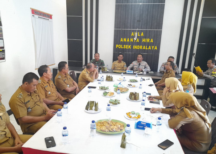 Tanggulangi Karhutla di Wilayahnya, Polsek Indralaya Ogan Ilir Gelar Rakor Bersama TNI & Seluruh Kades