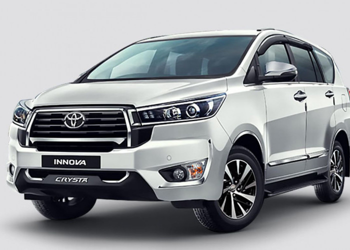 Toyota Innova Crysta 2026 Hadirkan Kombinasi Kenyamanan Kabin Luas, Keandalan Mesin Diesel yang Bertenaga