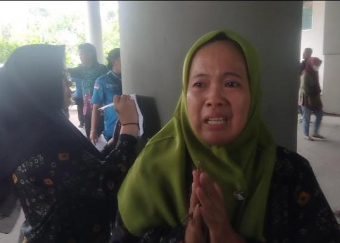 Tangis Pegawai Honorer Adukan Nasib ke DPRD Palembang, Tidak Lulus ASN PPPK Meski Belasan Tahun Mengabdi 