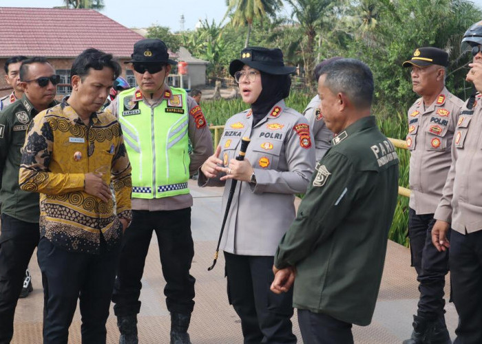 Kapolres Ogan Ilir Patroli Cek Embung Persediaan Air di Titik Rawan Karhutla di Indralaya Utara