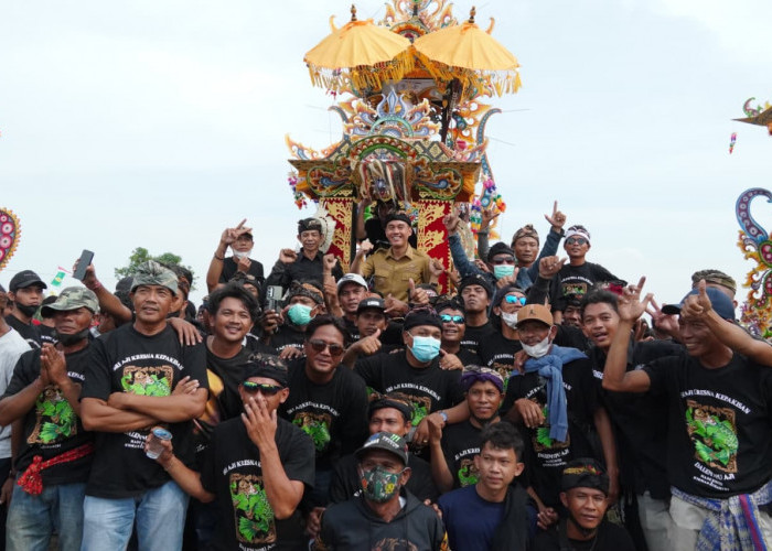 Indahnya Harmoni Toleransi di OKI Ngaben Massal