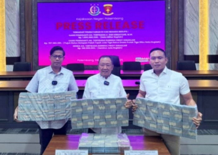 Kejari Palembang Sukses Kembalikan Uang Negara Total Rp1,7 Miliar Dari Dua Terpidana Korupsi
