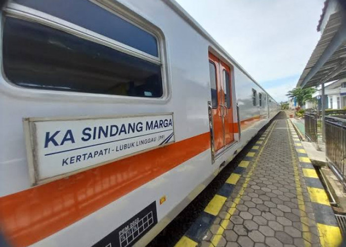 Demi Layanan Prima KAI Palembang: Berikut Jadwal Perawatan Lokomotif di Depo Kertapati!