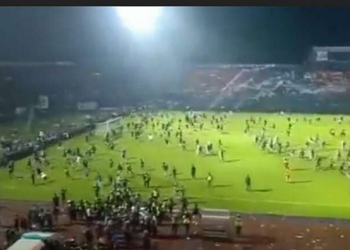 127 Tewas Dalam Kerusuhan di Stadion Kanjuruhan, Usai Pertandingan Persebaya VS Arema FC