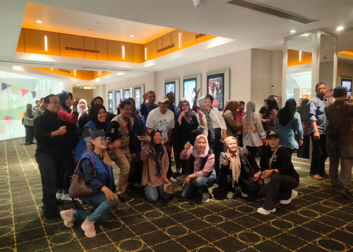 Antusias Gen Z dan Seniman di Sumsel Nobar Dul Muluk Dul Malik, Bakal Launching Film Surat untuk Gubernur