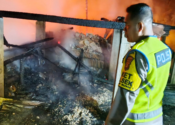 Kebakaran Hebat di OKU Timur, Empat Orang Anak Ditemukan Tewas Terperangkap dalam Rumah