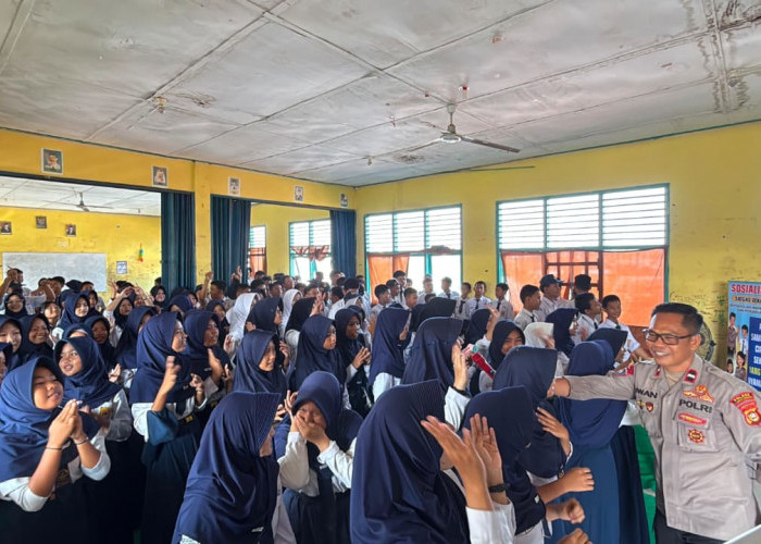 Satgas BEKAWAN Polres Lubuk Linggau,  Polres Lubuk Linggau cegah tawuran pelajar,  polisi masuk sekolah Lubuk 