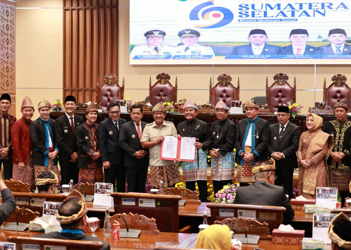 HUT Sumsel ke-79, Ratu Dewa Dorong Kemandirian Pangan dan Pembangunan di Palembang
