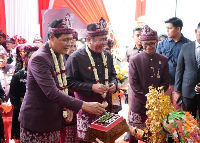 HUT ke-79 Muara Enim: Gubernur Herman Deru Apresiasi Capaian Penurunan Angka Kemiskinan Jadi 1 Digit