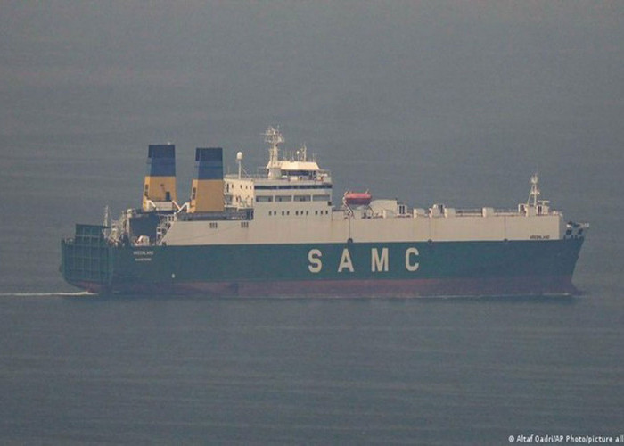 Kesepakatan Damai Iran-AS Tercapai, Kapal Tanker Melenggang Berlayar di Selat Hormuz 