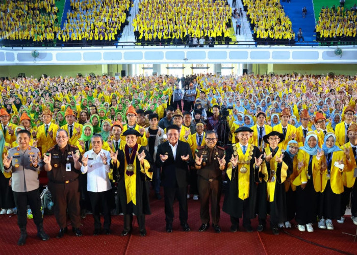 Gubernur Sumsel Hadiri PKKMB Unsri, Sampaikan Pesan Inspiratif di Hadapan 9.040 Mahasiswa Baru