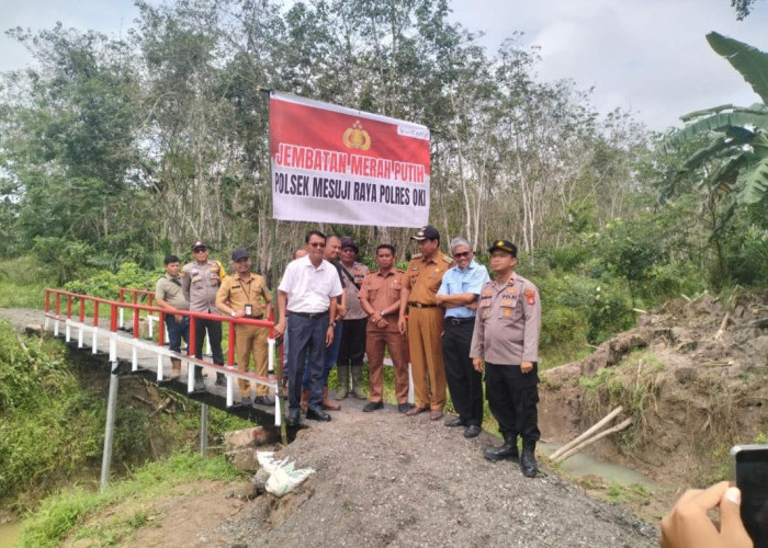 Akses Warga Terpencil Kian Terbuka Jembatan Merah Putih Polsek Mesuji Raya Dibangun 