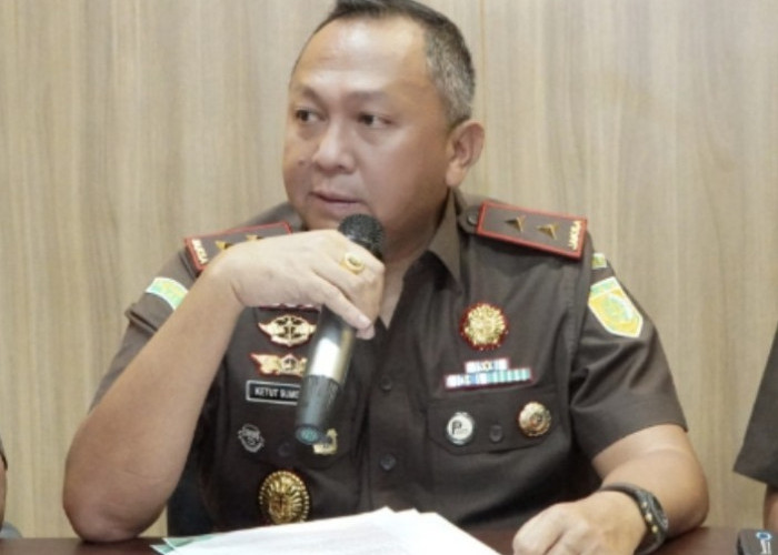 Kajati Beberkan Modus Mega Korupsi Kredit Macet PT BSS dan PT SAL: Negara Rugi Rp1,6 Triliun