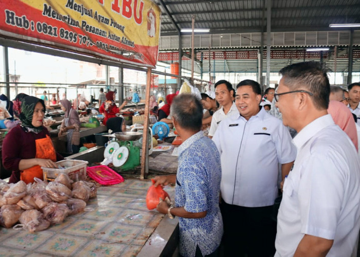 Operasi Pasar Murah di Muara Enim Bantu Kendalikan Inflasi