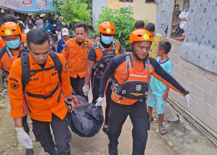 Korban Perahu Karam di Rantau Panjang Ulu Ogan Ilir, Akhirnya Ditemukan Tim SAR Gabungan Sejauh 15 Kilometer