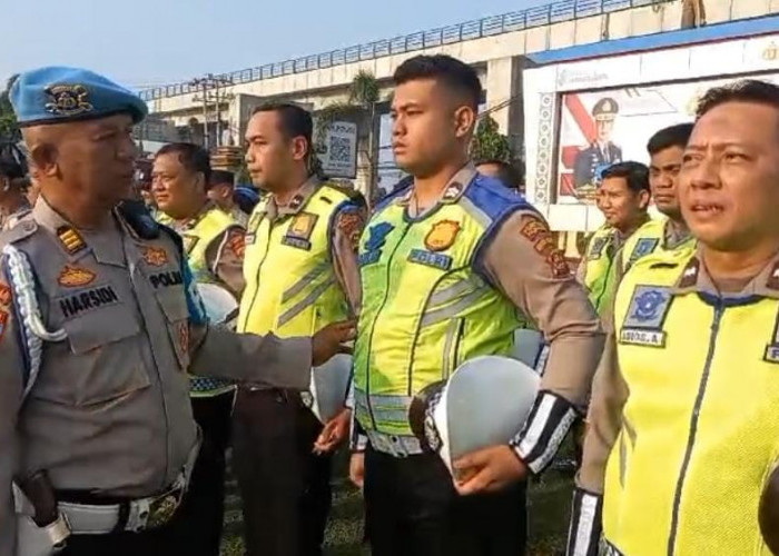 Mendadak, Propam Polrestabes Palembang Razia Ratusan Personel yang Berpenampilan 'Selengean' 