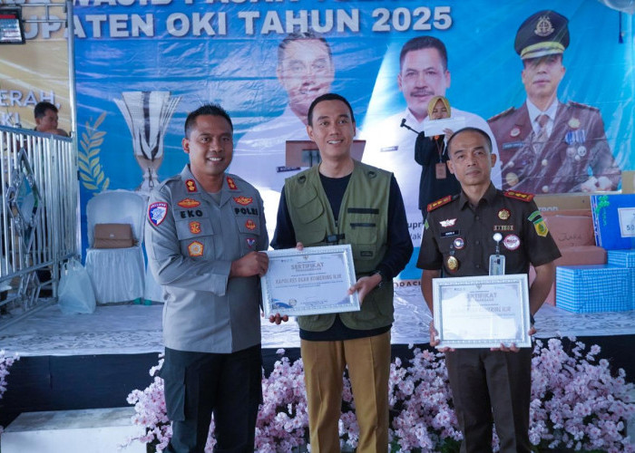 Berkontribusi Perpajakan di Kabupaten OKI, Kapolres dan Kajari Terima Penghargaan
