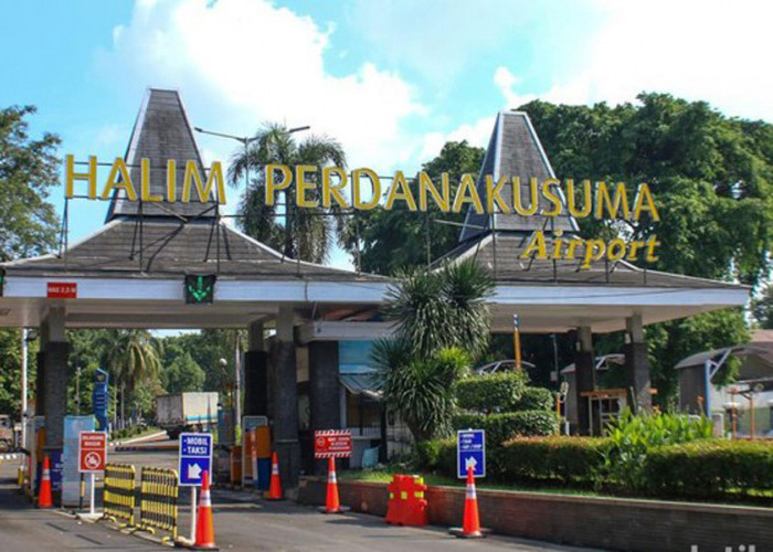 Penutupan Bandara Halim Diperpanjang Hingga Pukul 18.00, Imbas Erupsi Gunung Anak Krakatau