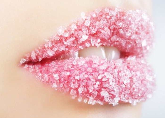  Bibir Hitam Kembali Merah Merona, Berikut Bahan Scrub Alami yang Bisa Digunakan