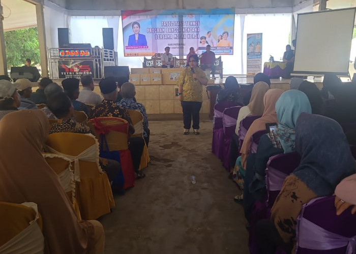 Irma Suryani Sambangi Masyarakat Pali, Fasilitasi Teknis Program Bangga Kencana Bersama Mitra Kerja