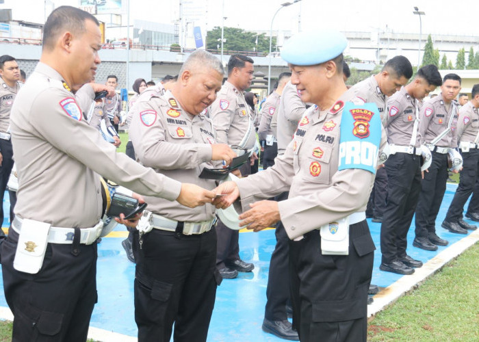 Cegah Terjadinya Perilaku Menyimpang, Irwasda Polda Sumsel Berikan Wejangan Personel Jajaran Lalu Lintas 