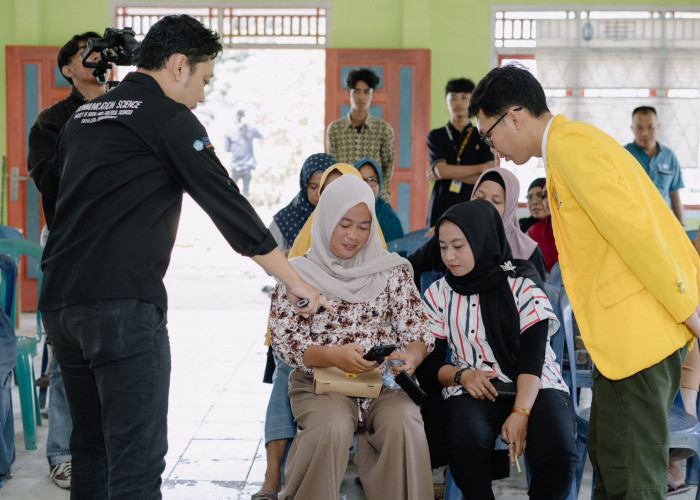 Tim Pengabdian Jurusan Ilmu Komunikasi FISIP Unsri, Dampingi Pelaku UMKM di Ogan Ilir untuk Pemasaran Digital