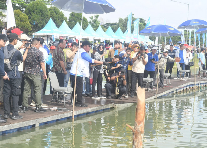 Ribuan Angler Padati Danau Jakabaring, Gubernur Sumsel Resmi Buka Lomba Sumeks Mancing 2025