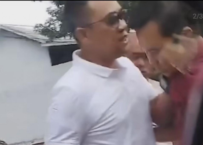 Video Abang Jago Ancam Pemobil di Palembang dengan Senjata Tajam Viral, Ternyata Diduga Oknum Polisi