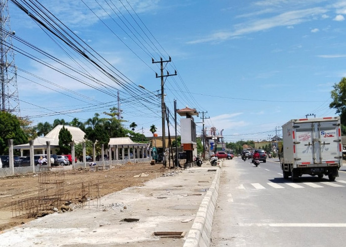 Pengerjaan Pedestrian dan Trotoar Percontohan di Ogan Ilir Ditarget Dua Bulan Kelar