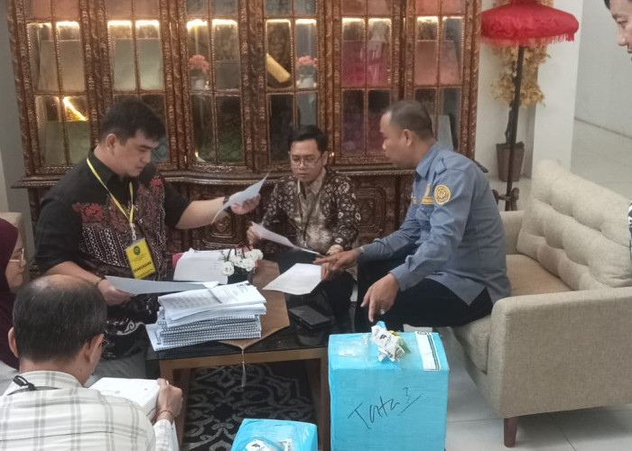 5 Tersangka Korupsi Penerima Suap Pengadaan Smartboard dan Chromebook Kabupaten Muara Enim Segera Sidang