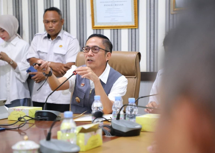 Merasa Disepelekan Kepala OPD, Ratu Dewa Usir Staff PPPK Saat Rapat Bahas Banjir di  Palembang