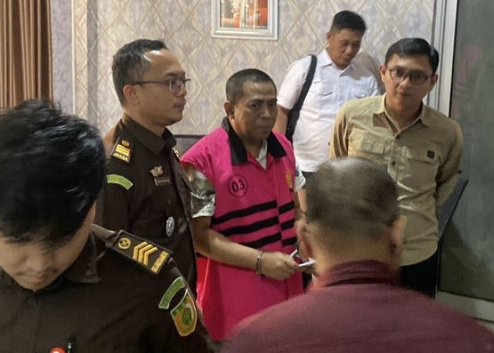 Diduga Pungli Urusan Kenaikan Pangkat, Kepala BKPSDM Muratara Ditahan Kejari Lubuk Linggau