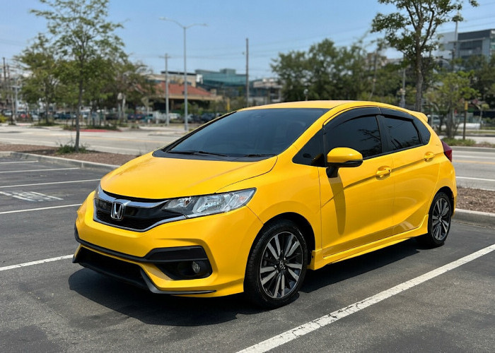 Fakta Unik Honda Jazz GE8, Dianggap ‘Mobil Abadi’ & Tetap Populer Tak Lekang Oleh Waktu 