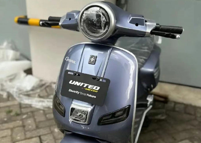 United C2000 Motor Listrik Bergaya Skuter Neo Klasik ala Vespa, Sekali Charge Bisa Tempuh Jarak 185 Km