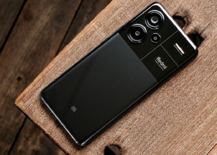 Duo HP Tahan Air dan Debu, Ada Redmi 13 dan Redmi Note 13 Pro 5G, Yuk Cek Spesifikasinya!