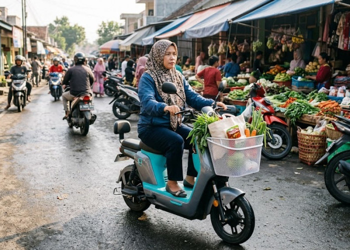 Jangan Asal Pilih! Ini Tips Terbaik dalam Memilih Motor Listrik untuk Ibu Rumah Tangga, Hemat Baterai