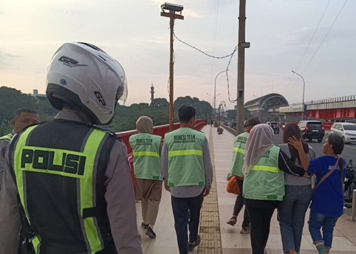 Layanan 110 Polda Sumsel Gagalkan Aksi Berbahaya di Jembatan Ampera