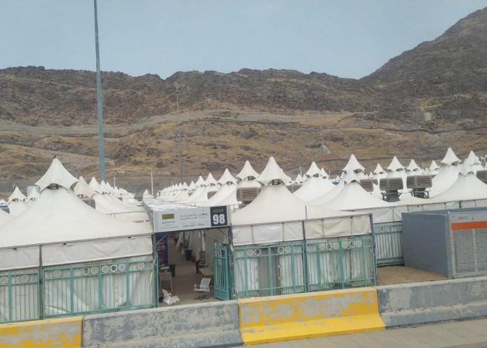 JCH Kloter 16 dan 18 OKI Pastikan Kesiapan Tenda di Arafah dan Mina, Persiapan Matang Menuju Haji Mabrur