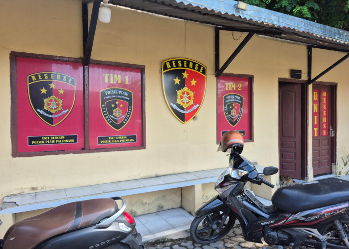 Polisi Ringkus Pria yang Gasak Puluhan Suku Emas di Plaju, Kebagian Rp30 Juta untuk Berfoya-foya 