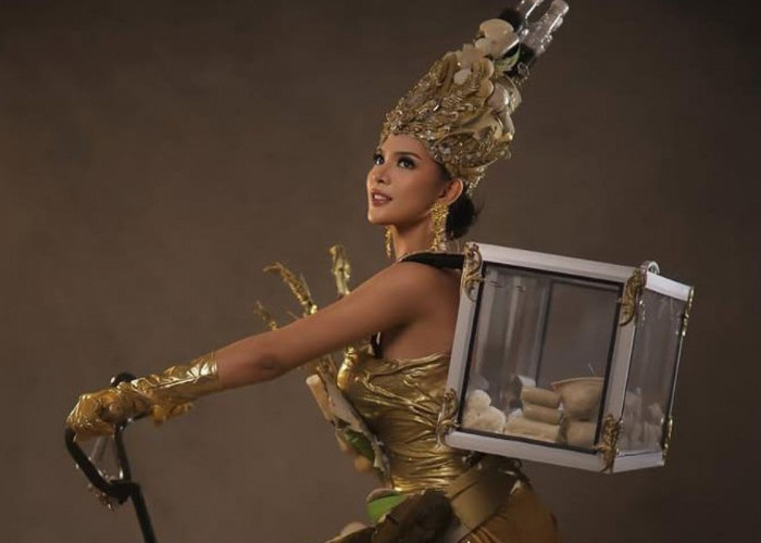Ayu Sulistiani Jadi Top 3 Kostum Puteri Indonesia 2026, Wakili Sumsel dengan Tema Pempek Sepeda