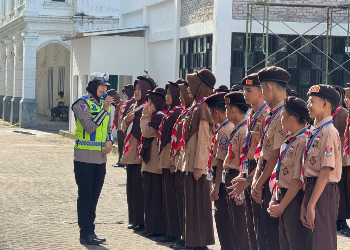 Program Polsanak Polres OKI Tanamkan Kesadaran Tertib Lalu Lintas di Kalangan Pelajar