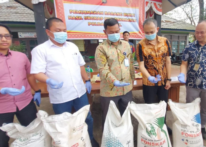 Polda Sumsel Amankan 33,4 Ton Pupuk Non Subsidi Tanpa Izin Edar di Banyuasin dan Muba, Diproduksi di Gresik