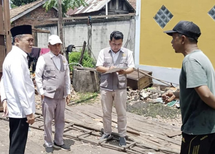 Ikut Dampingi Wabup Ogan Ilir Kunjungi Rumah Roboh di Kecamatan Tanjung Batu, Baznas: Layak Kita Bantu! 