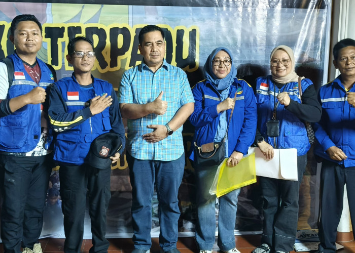 Truk Bantuan dari Palembang Tiba di Lokasi Bencana Sumatera, Ratu Dewa Pastikan Tepat Sasaran