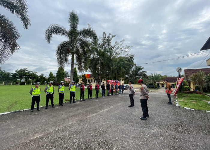 Standby On Call Jelang Hari Libur, Personel SOC Polres Ogan Ilir Siaga Penuh