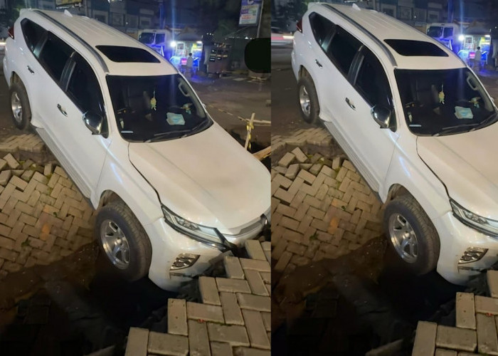 Gorong-gorong Amblas Bersama Pajero di Parkiran Indomaret Km 12, Hingga Saat Ini Belum Dievakuasi  