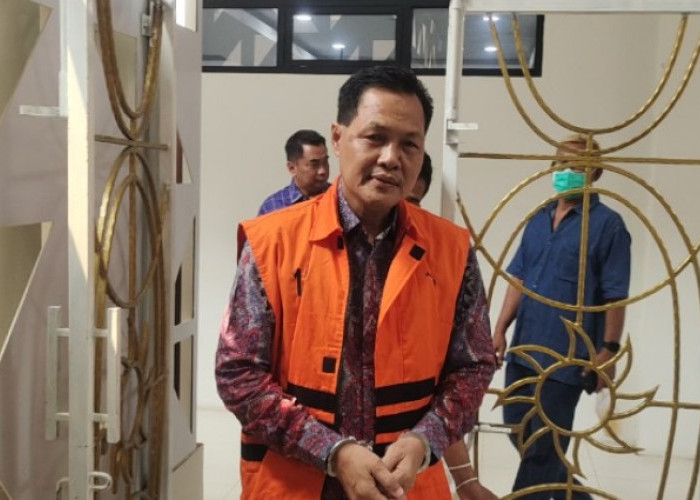 Hadapi Sidang Perdana Kasus Suap WTP oleh BPK, Bupati Muara Enim nonaktif Edison: Alhamdulillah Sehat