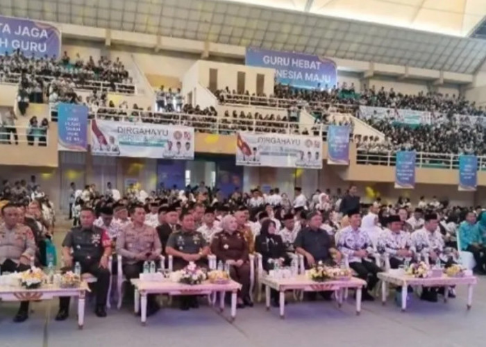 GOR Biduk Kajang Kayuagung Dipadati Guru Peringatan HUT PGRI dan HGN Tingkat Sumsel